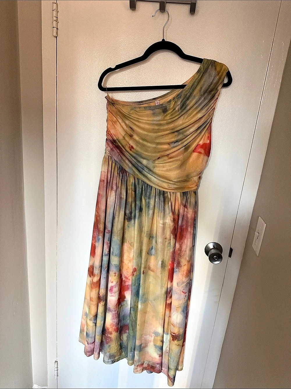 Women's Abstract One-Shoulder Midi Dress